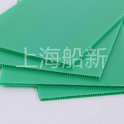 江浙沪厂家直销现货厚4mm绿色全新料中空板钙塑板万通板pp塑料板